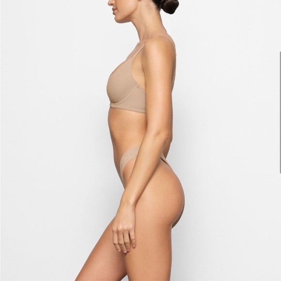 SKIMS Fits Everybody Unlined Underwire Bra in Clay NWT - Picture 4 of 6